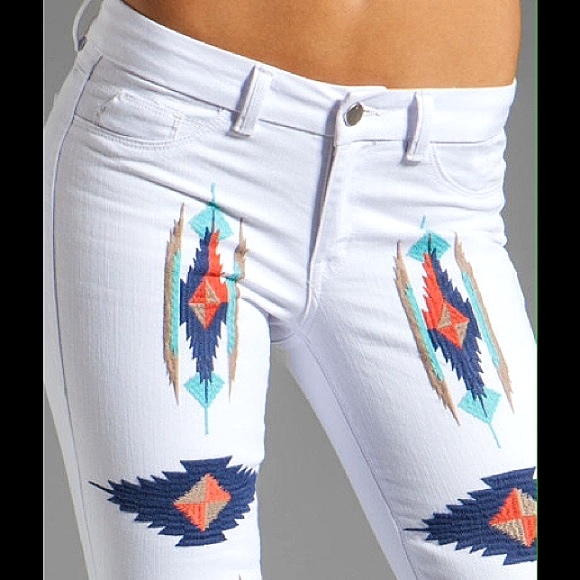 SOLD Design Lab Denim - EMBROIDERED Aztec Tribal Navaho Southwest Jeans NWT by Design Lab Only 1 left